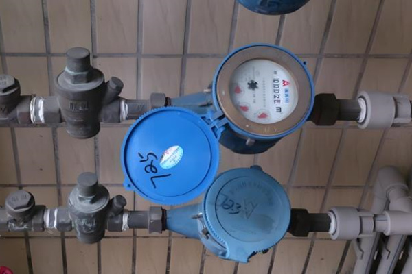 電子遠傳水表選購技巧，30年水表專家經驗總結！